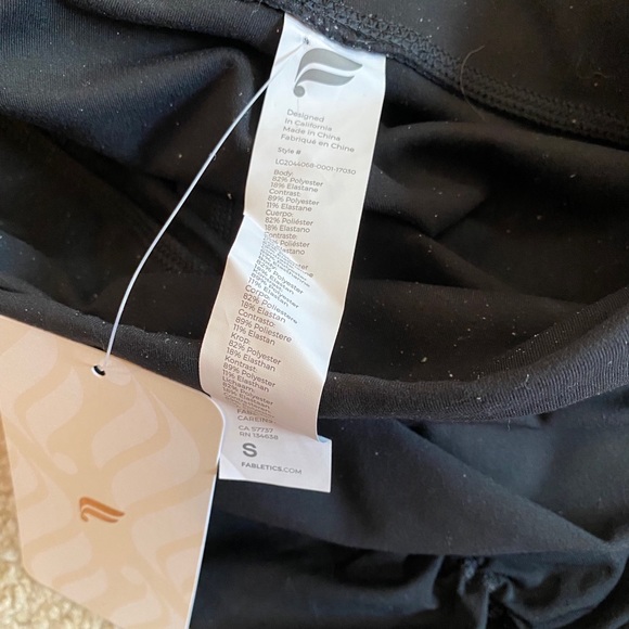 Brand new Fabletics leggings - Picture 2 of 5